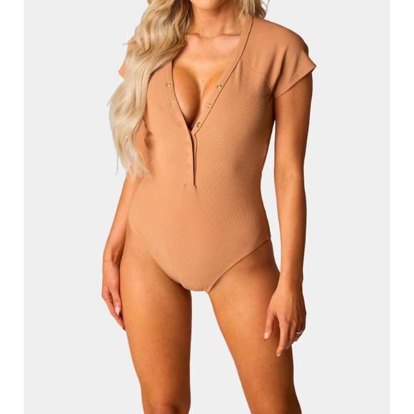 NEW BUDDYLOVE mona short sleeve one-piece swimsuit in tan - Picture 2 of 4
